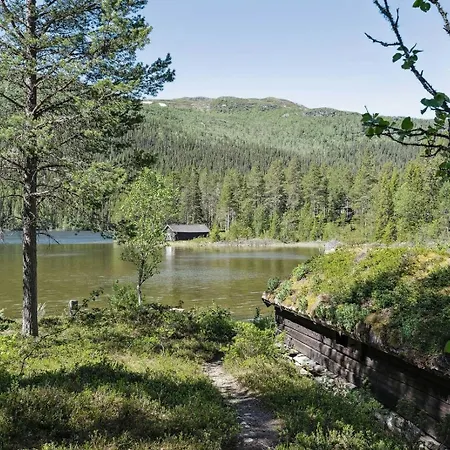 Historic Idyll By Espedalsvannet