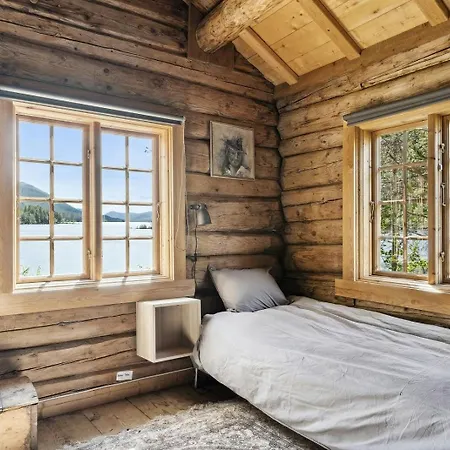 Historic Idyll By Espedalsvannet Feriehus Espedalen
