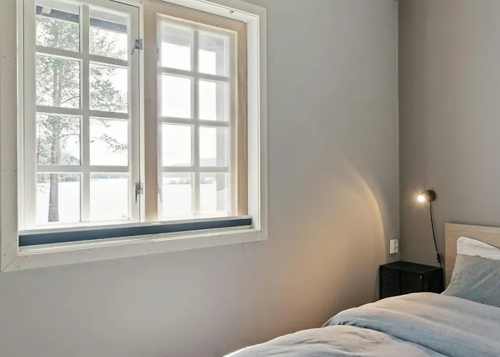 Historic Idyll By Espedalsvannet