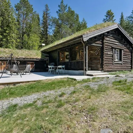 Historic Idyll By Espedalsvannet Espedalen